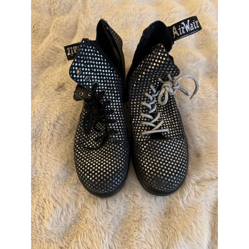 Dr. Martens 4C